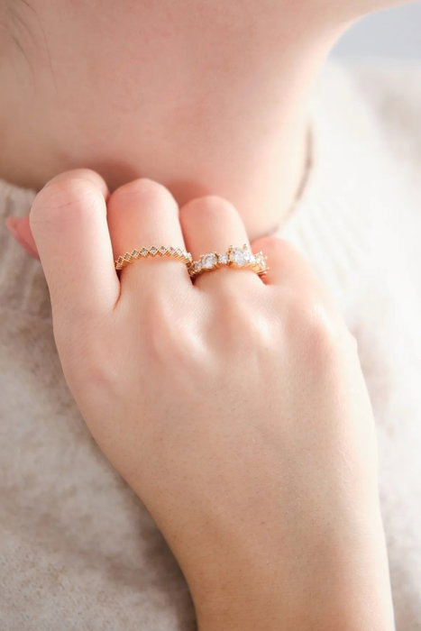 Heliophilia Silver Anillo de Latón Dorado con Circonio Heliophilia Silver Anillo de Latón Dorado con Circonio